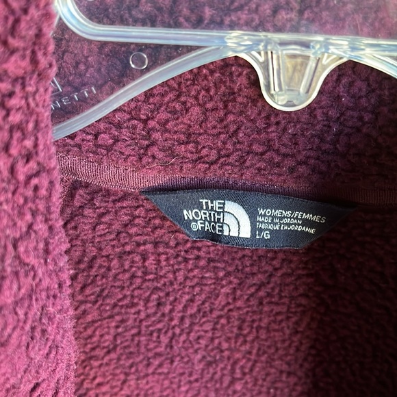 North Face sweater jacket. Size: large - Picture 3 of 4